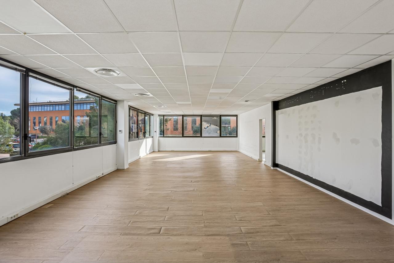 Location bureau Aix-en-Provence Bouches-du-Rhône OLBUR2639388 10