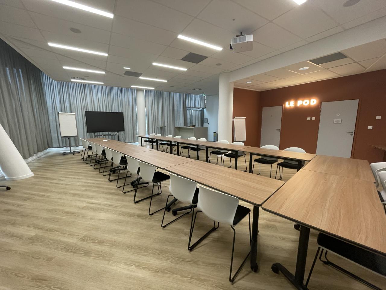 Location coworking Rennes Ille-et-Vilaine OLBUR2420769 11