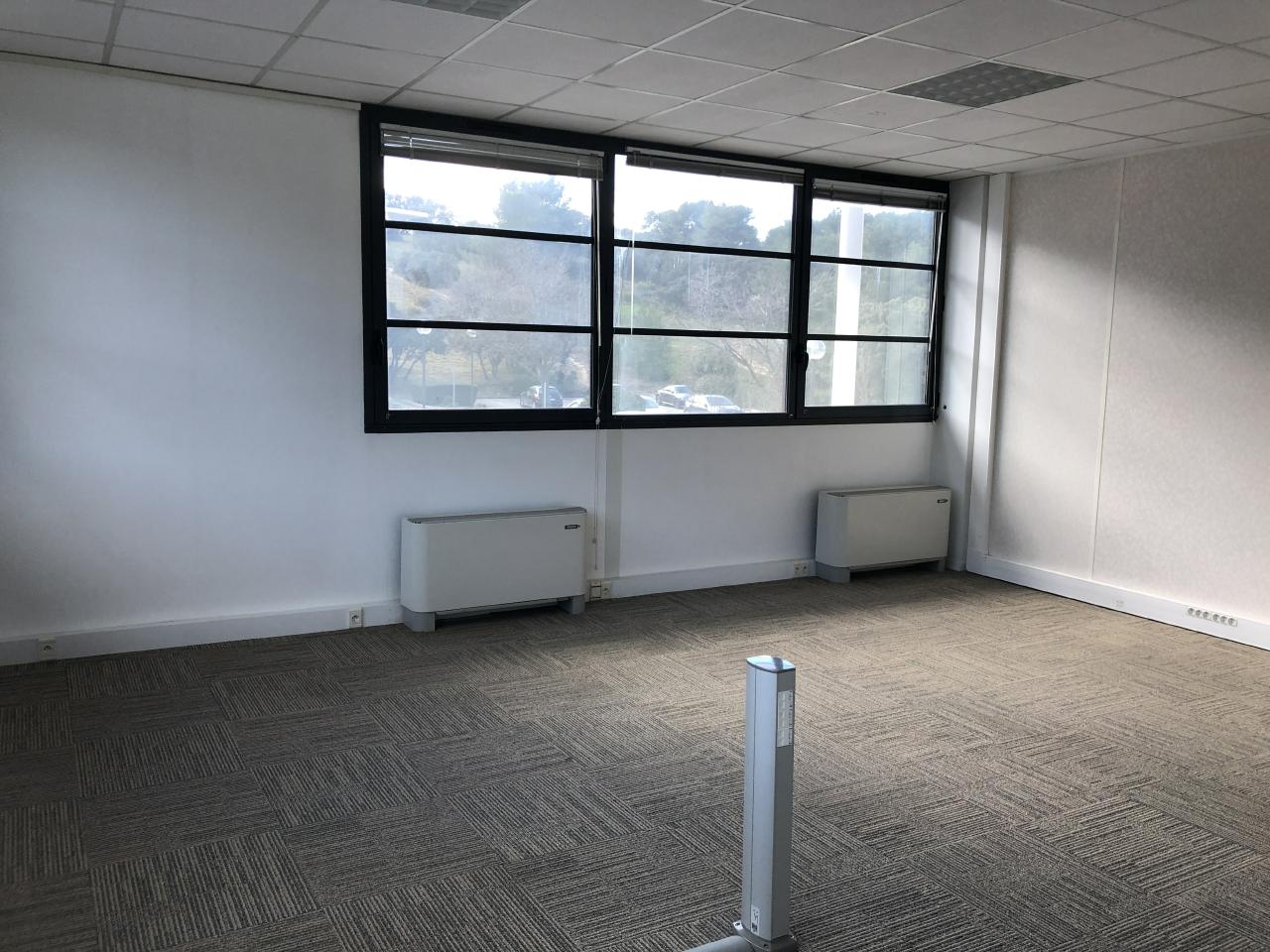 Location bureau Aix-en-Provence Bouches-du-Rhône OLBUR2114956 9