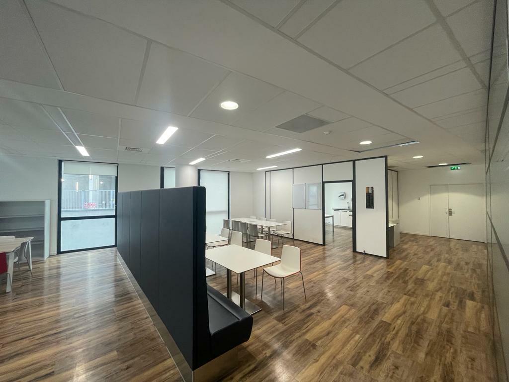 Location bureau Marseille Bouches-du-Rhône OLBUR2316154 1