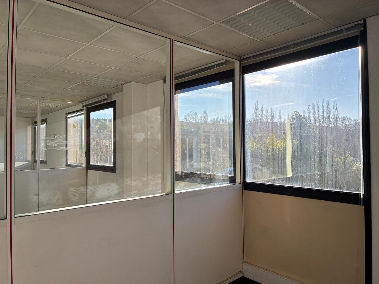 Location bureau Meyreuil Bouches-du-Rhône OLBUR2528805 25