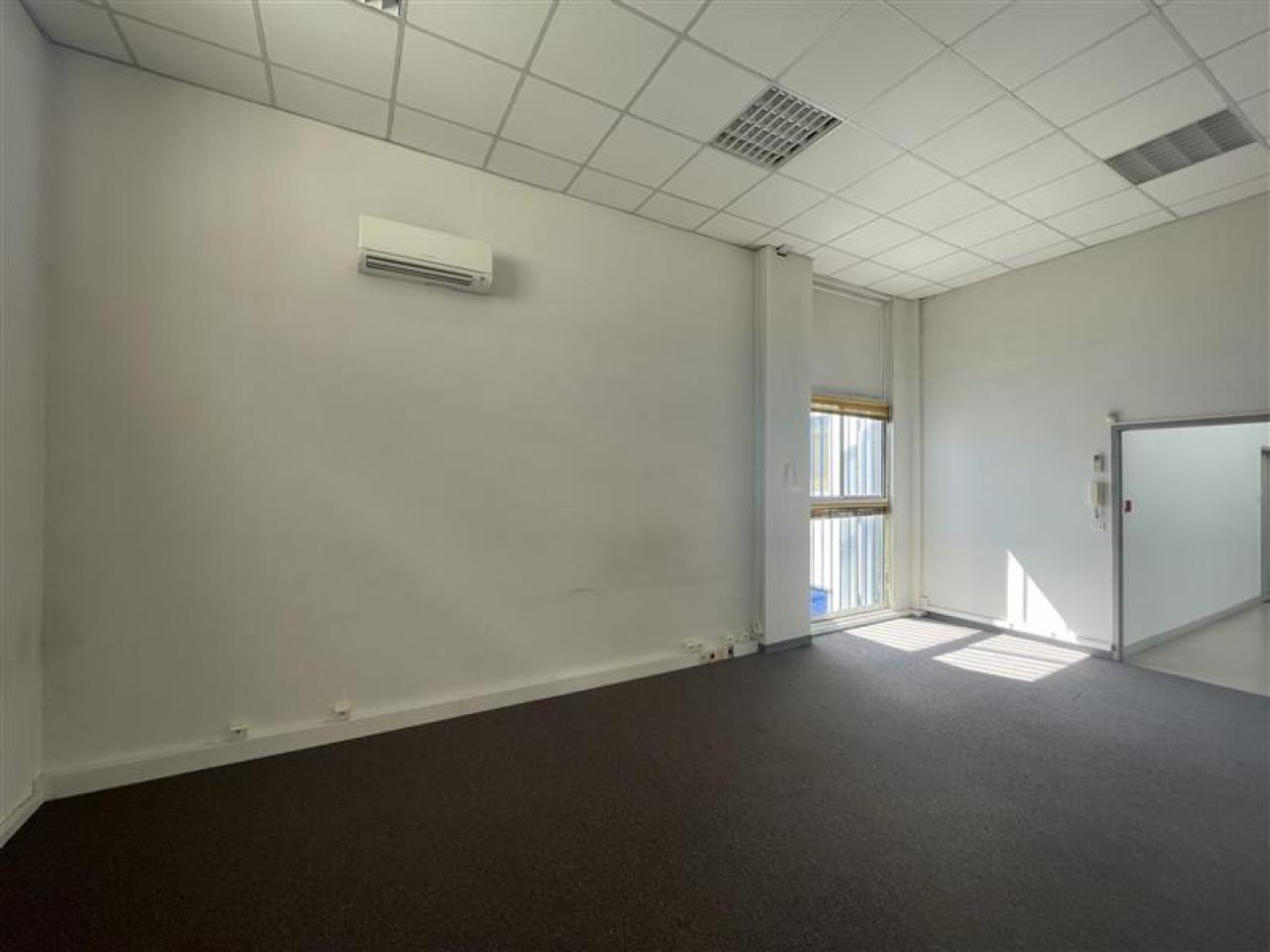 Location bureau Mauguio Hérault OLBUR2424273 24