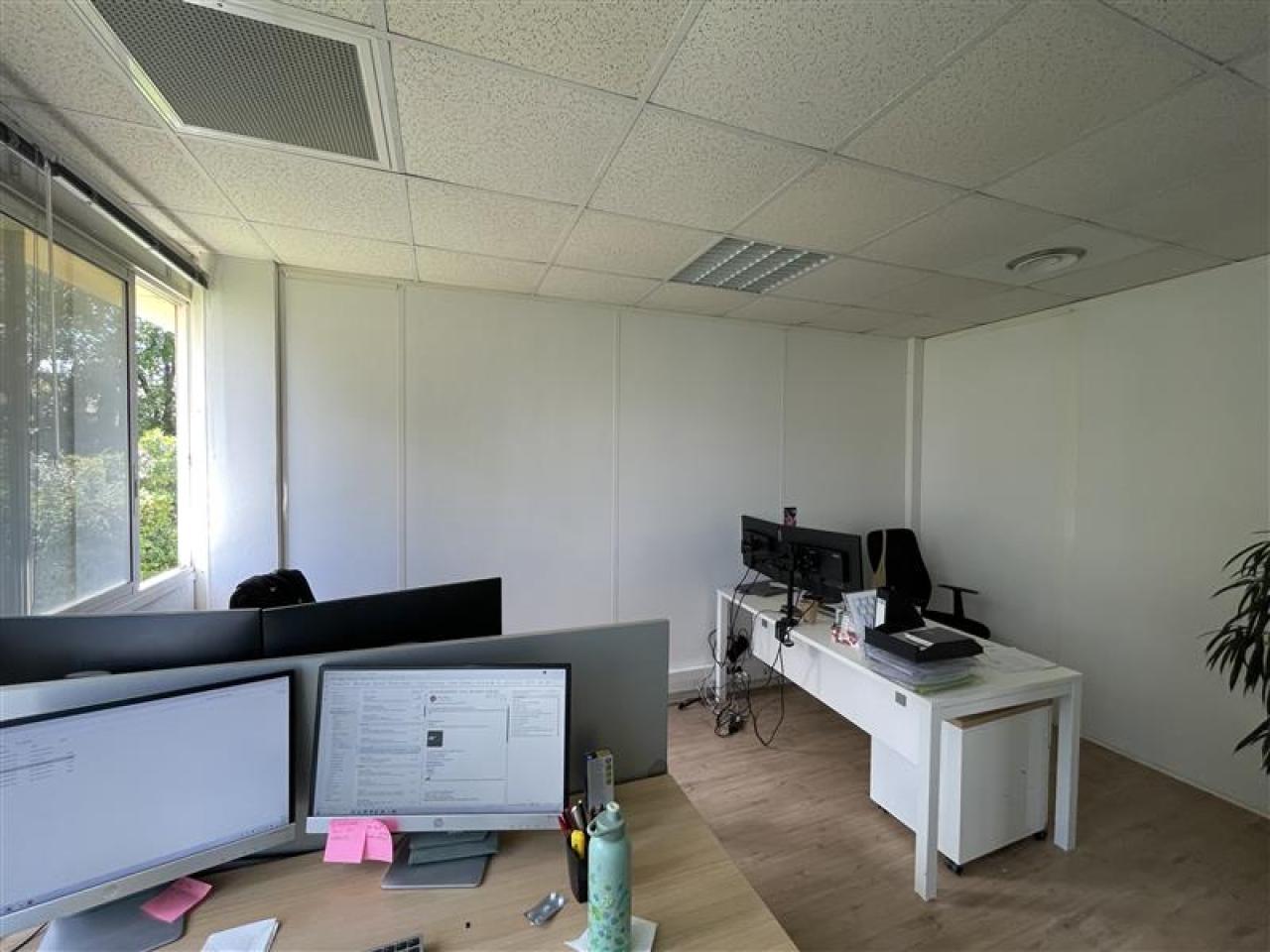 Vente bureau Baillargues Hérault OVBUR2532628 12