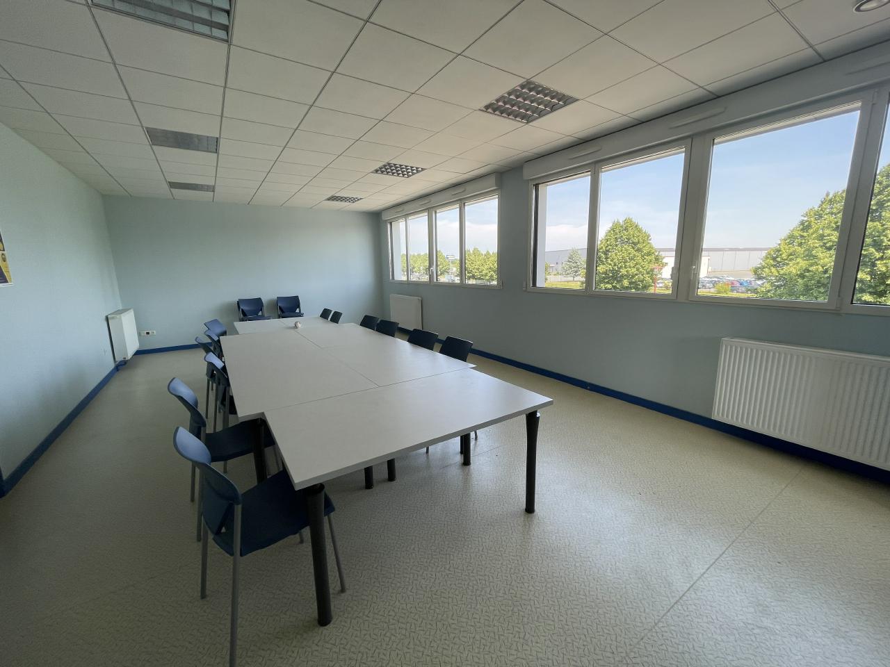 Location local d'activité Saint-Sauveur-des-Landes Ille-et-Vilaine OLACT2313572 3