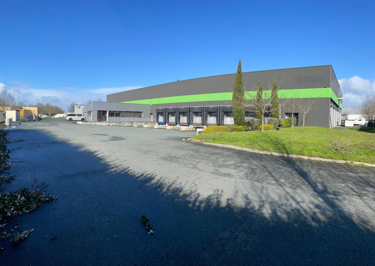 Location local d'activité Beychac-et-Caillau Gironde OLACT2427932 3