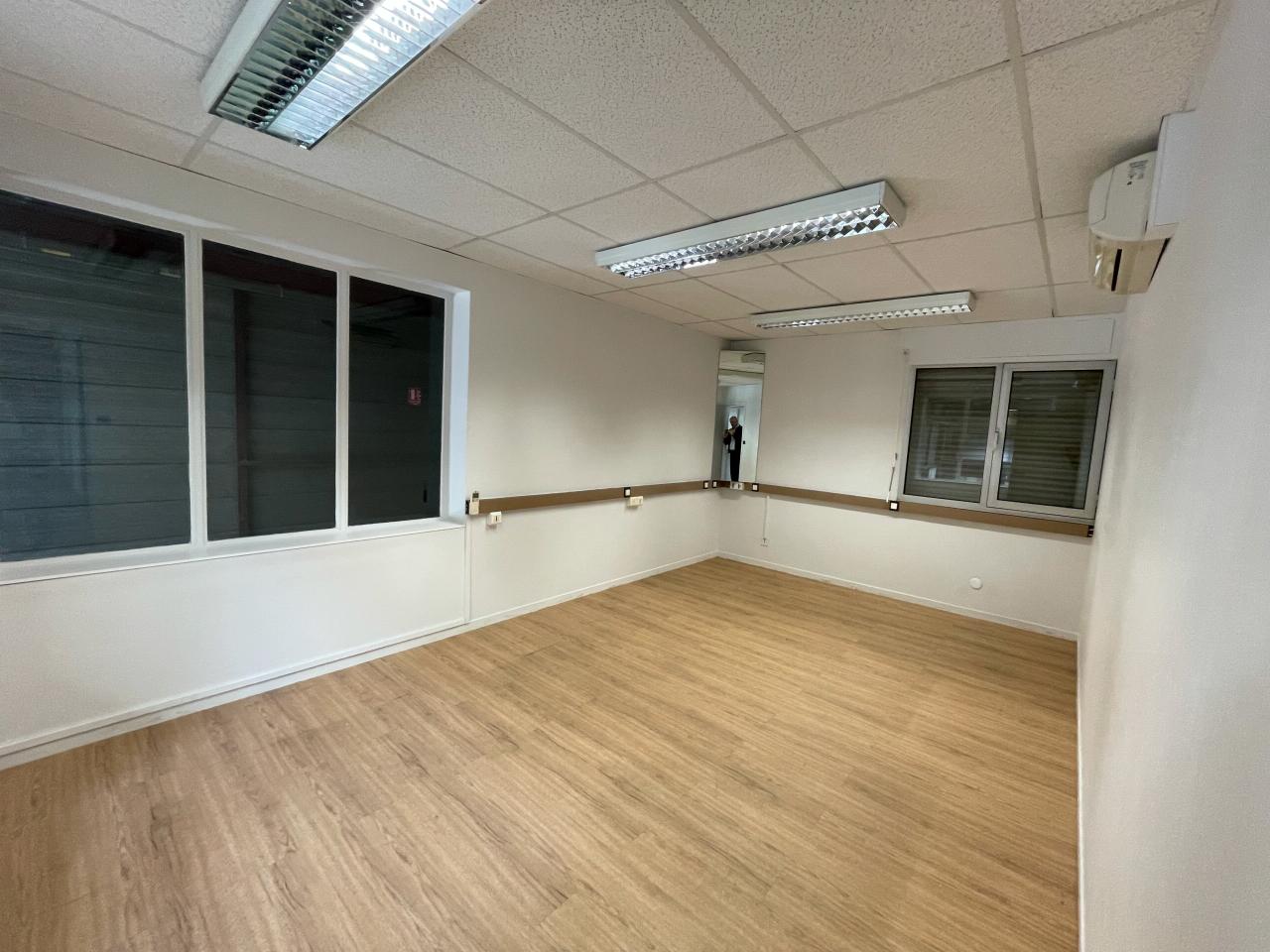 Location local d'activité Chassieu Rhône OLACT2533068 8