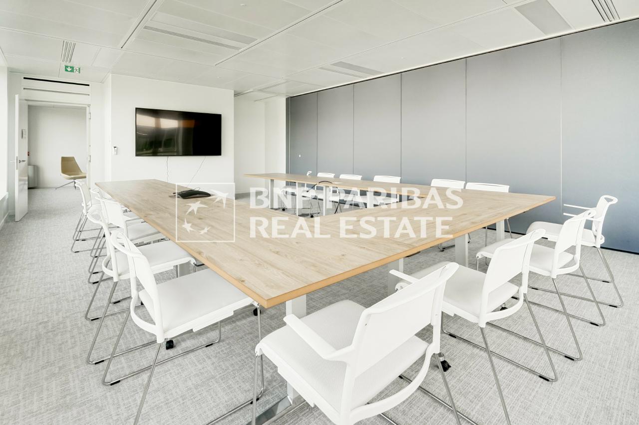 Location bureau Rueil-Malmaison Hauts-de-Seine OLBUR2100136 8