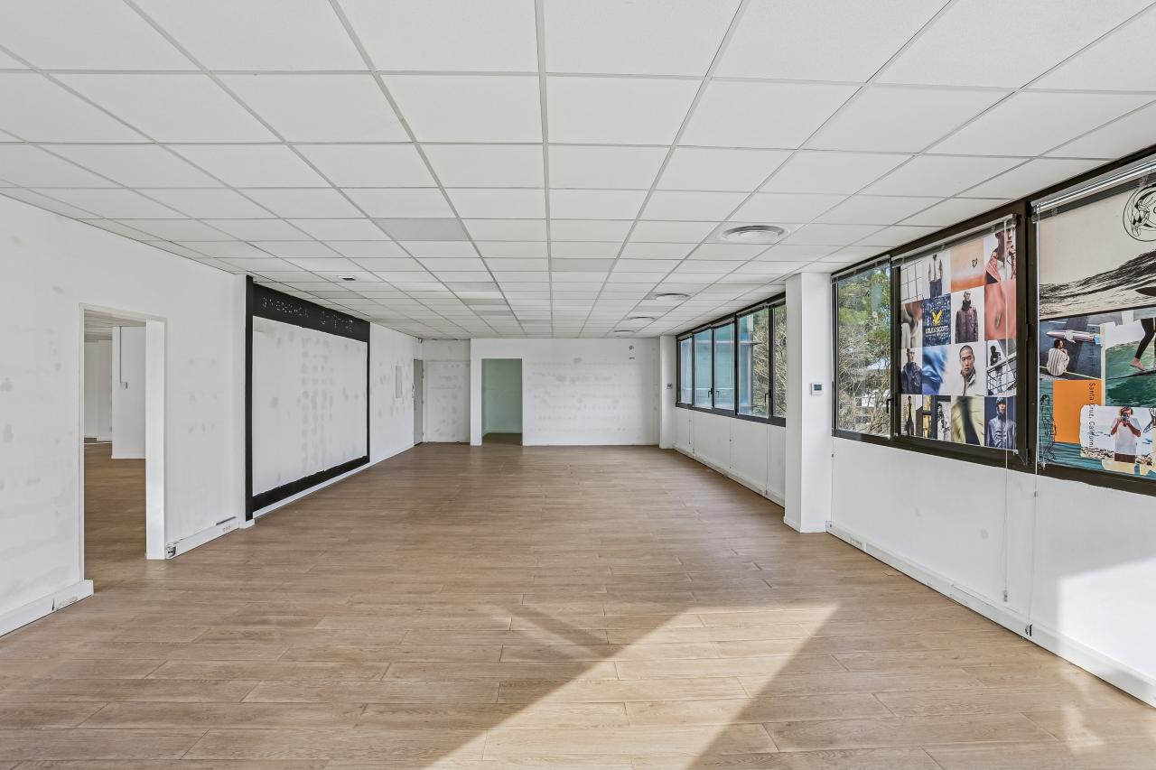 Location bureau Aix-en-Provence Bouches-du-Rhône OLBUR2639388 9