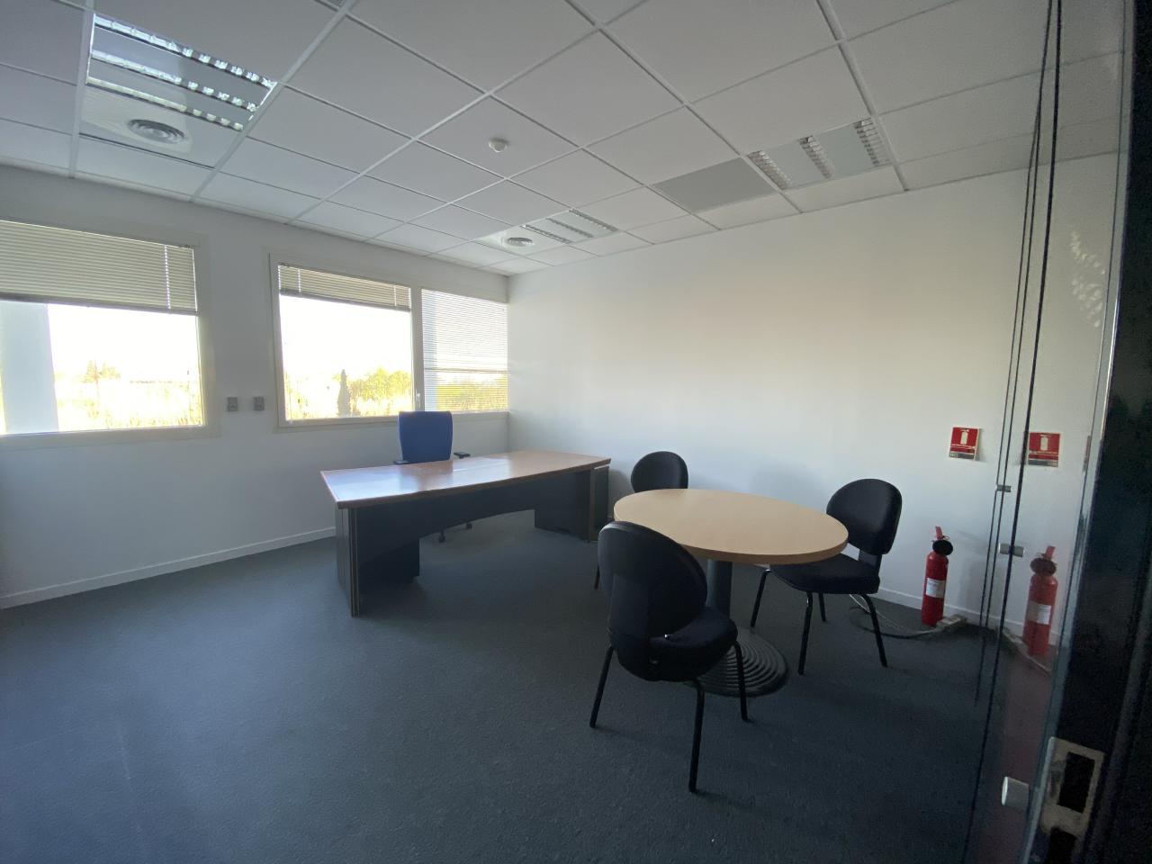 Location bureau Marignane Bouches-du-Rhône OLBUR2117538 3