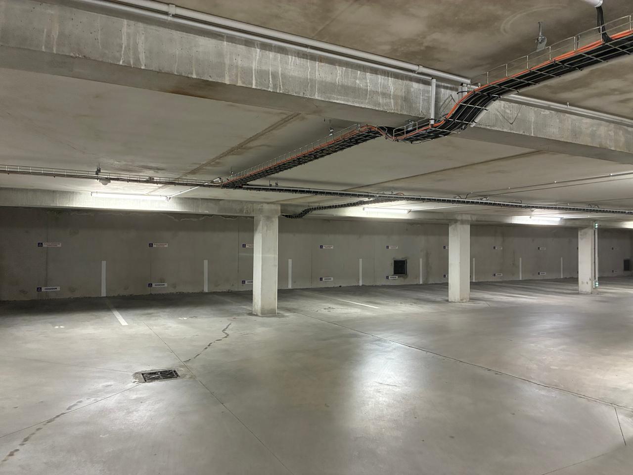 Location bureau Aix-en-Provence Bouches-du-Rhône OLBUR2115155 1