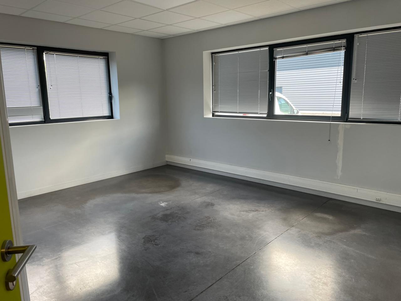 Location local d'activité Marcilly-d'Azergues Rhône OLACT2426336 22