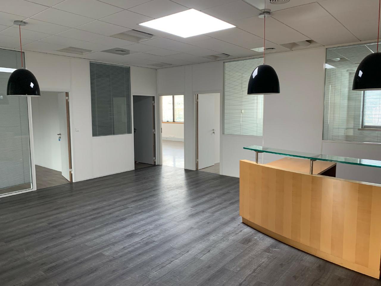 Location bureau Jouy-en-Josas Yvelines OLBUR2203556 4
