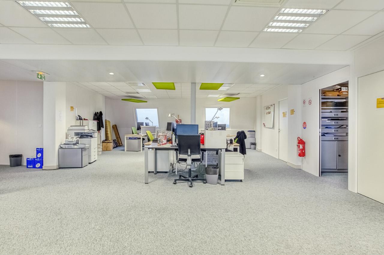 Location bureau Montigny-le-Bretonneux Yvelines OLBUR2311951 10