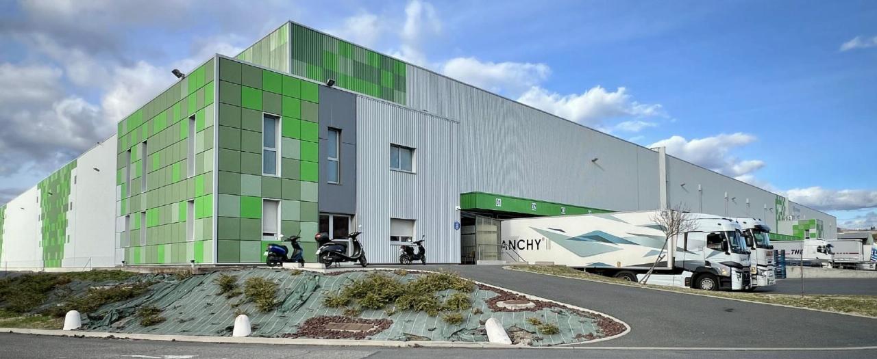 Location entrepôt classe a Cournon-d'Auvergne Puy-de-Dôme OLLOG2530388 3