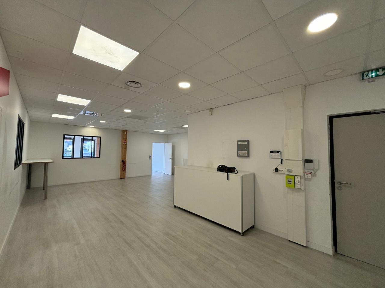 Location bureau Beynost Ain OLBUR2537268 6