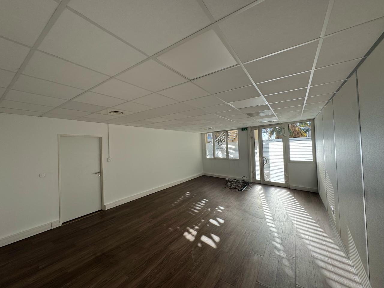 Location bureau Marseille Bouches-du-Rhône OLBUR2115213 6