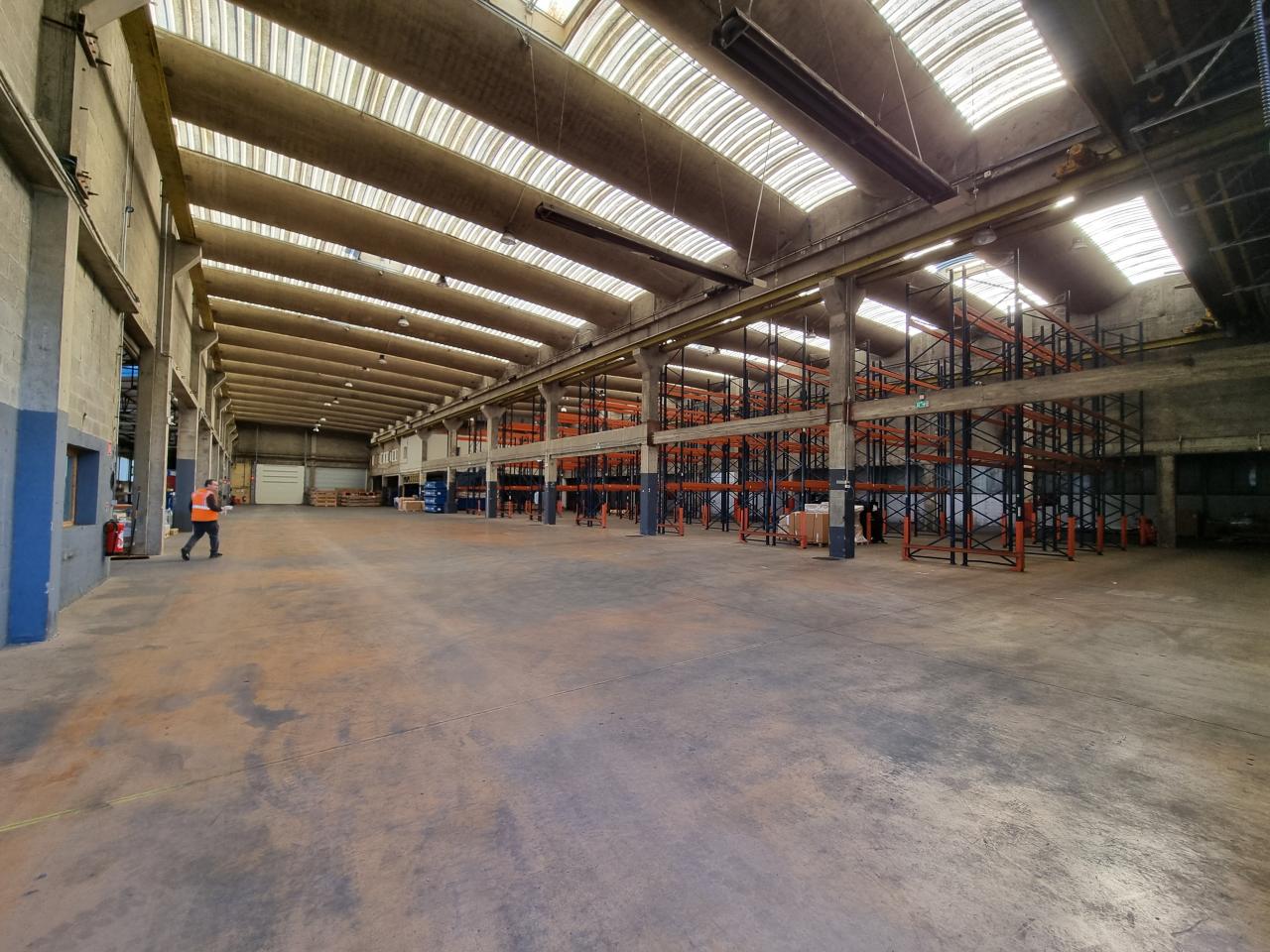 Location local d'activité Saint-Pierre-des-Corps Indre-et-Loire OLACT2423631 10