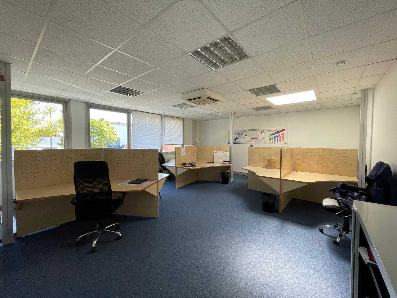 Vente local d'activité Coignières Yvelines OVACT2533803 23