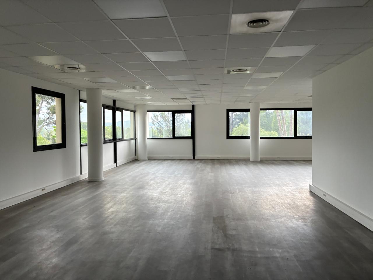 Location bureau Aix-en-Provence Bouches-du-Rhône OLBUR2114976 31
