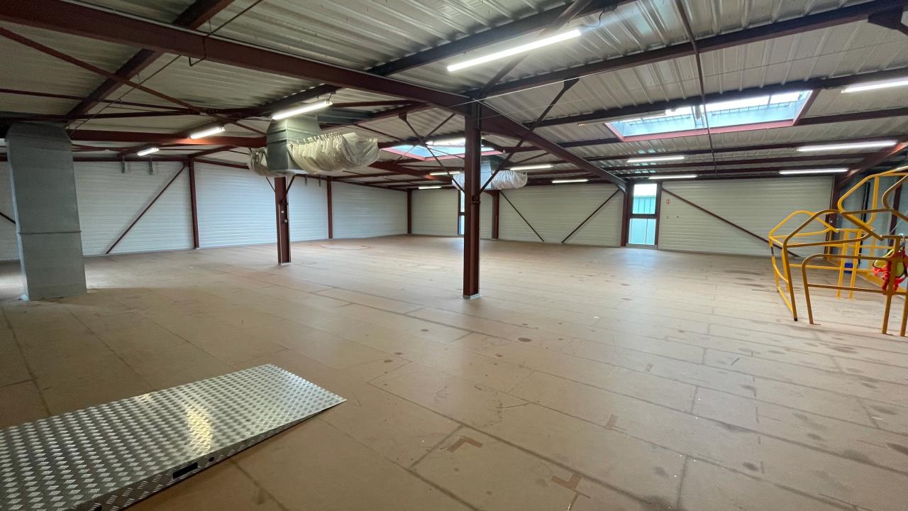 Location local d'activité Saint-Germain-de-la-Grange Yvelines OLACT2427123 10