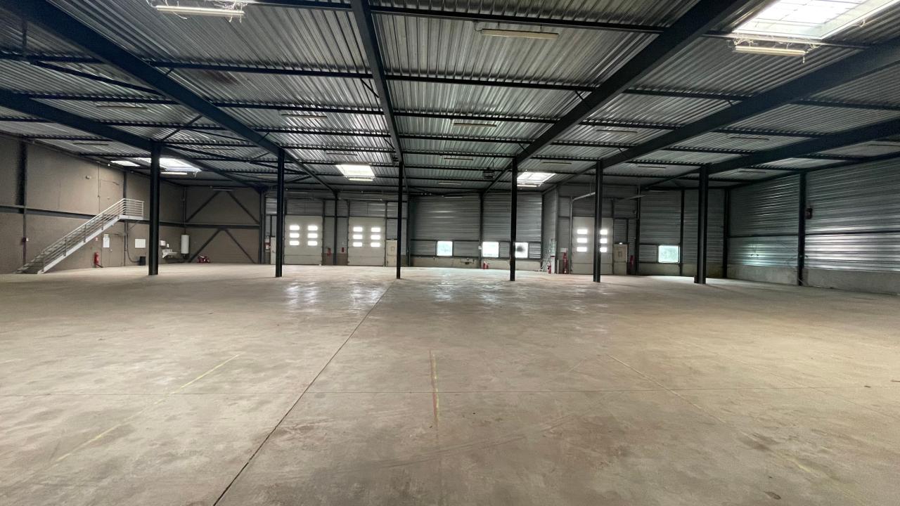 Location local d'activité Montigny-le-Bretonneux Yvelines OLACT2427819 10
