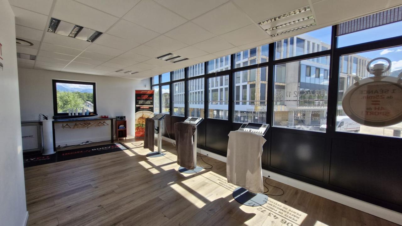 Location bureau Challes-les-Eaux Savoie OLBUR2534257 2