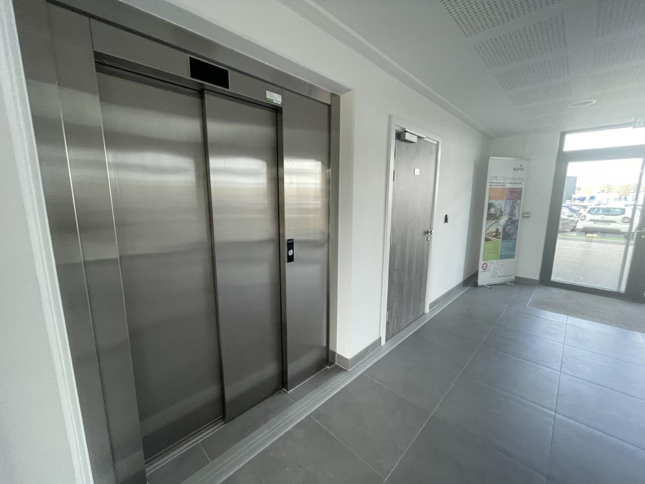 Location bureau Holtzheim Bas-Rhin OLBUR2309398 7