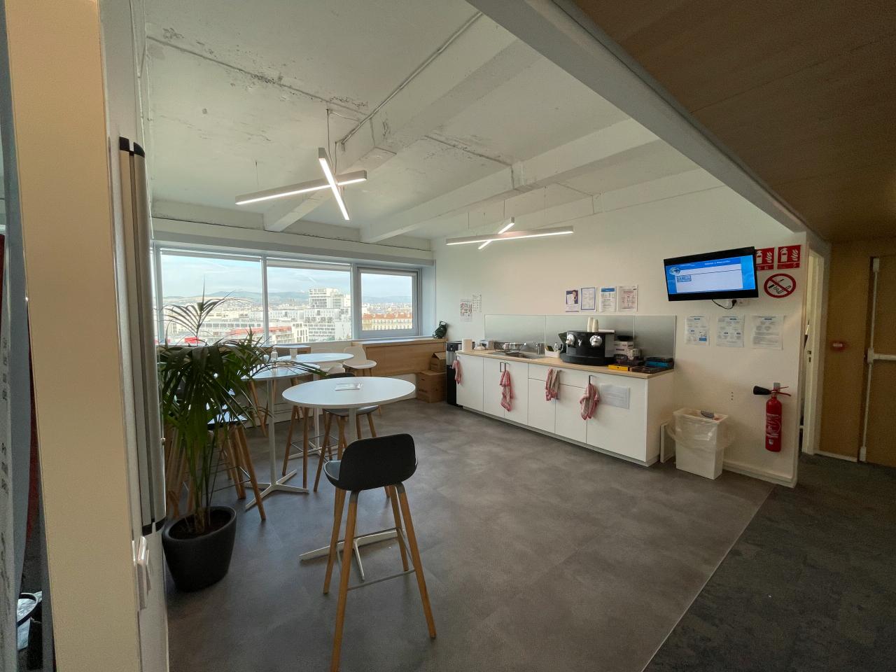 Location bureau Marseille Bouches-du-Rhône OLBUR2422233 7