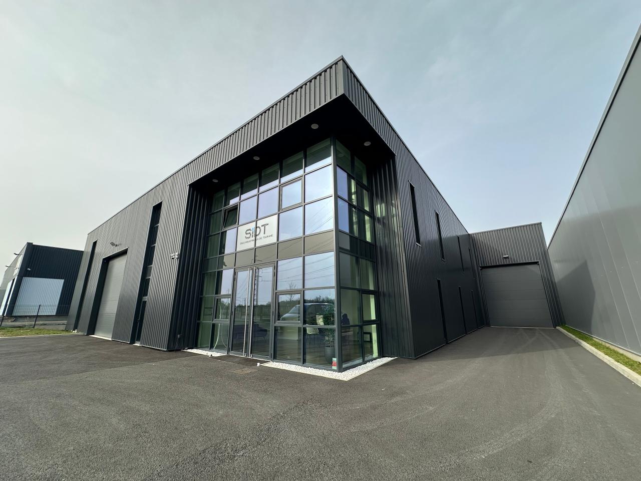 Location local d'activité Joué-lès-Tours Indre-et-Loire OLACT2639807