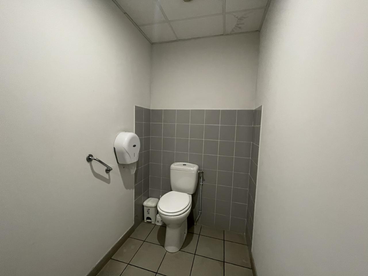 Location bureau Rousset Bouches-du-Rhône OLBUR2313381 13