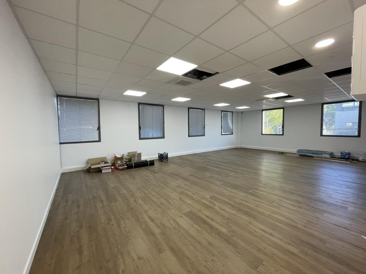 Location bureau Aix-en-Provence Bouches-du-Rhône OLBUR2317534 6