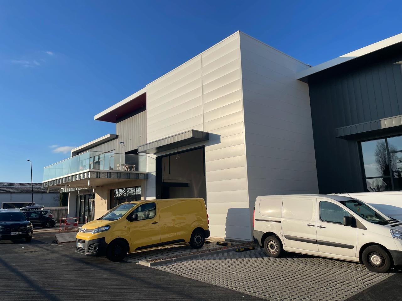 Location local d'activité Décines-Charpieu Rhône OLACT2528981 9