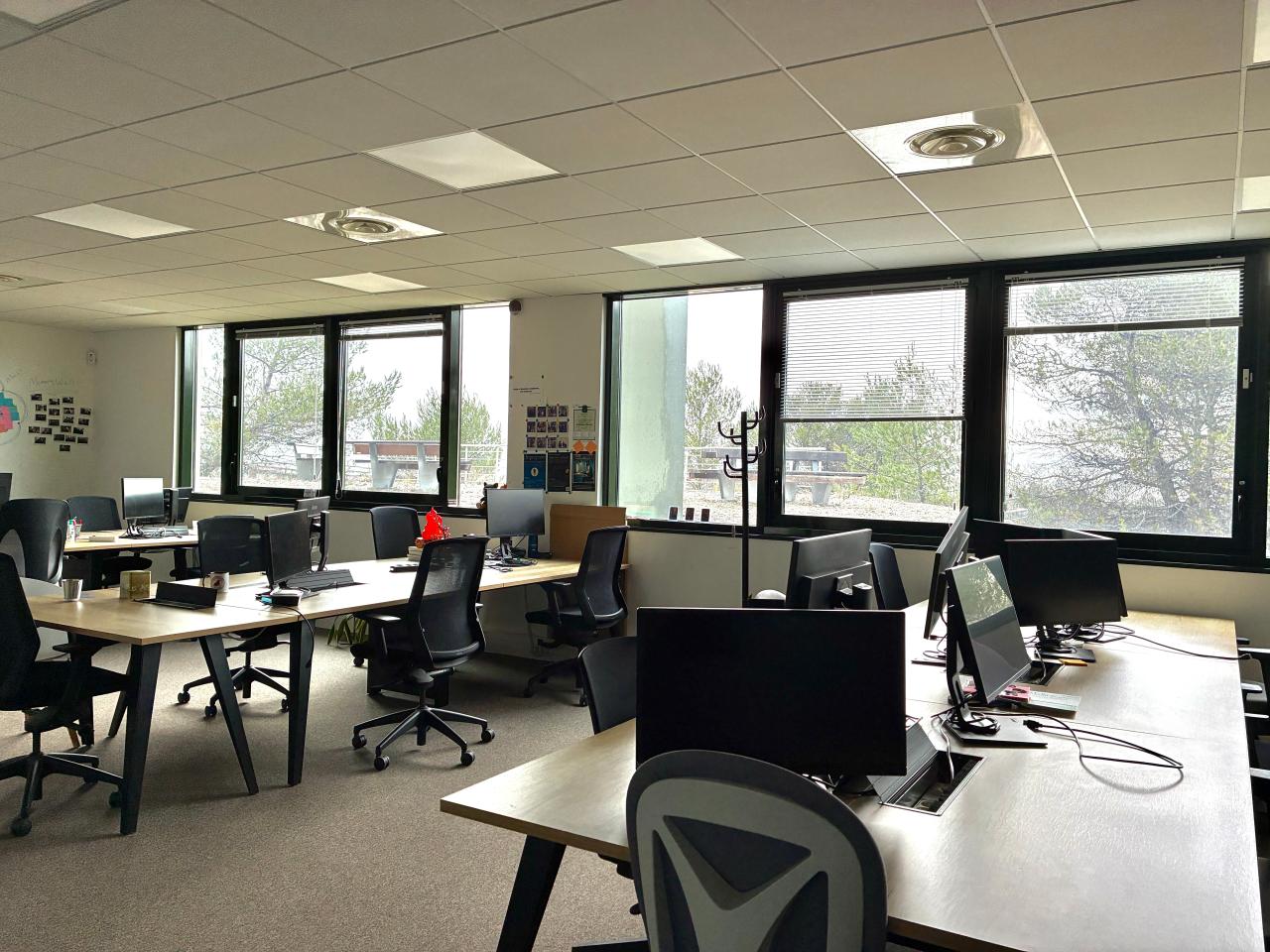 Location bureau Aix-en-Provence Bouches-du-Rhône OLBUR2309247 9