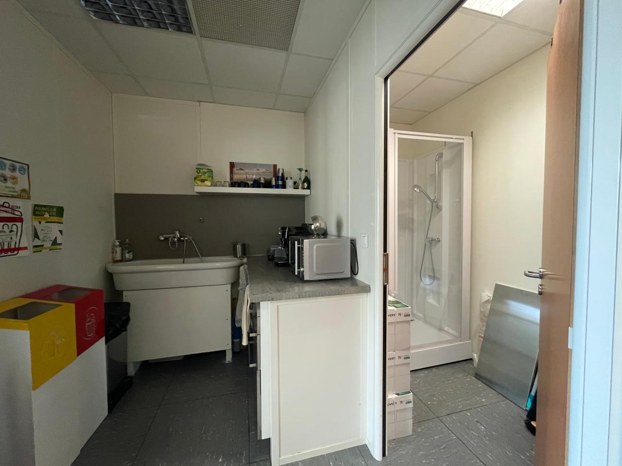 Location bureau Aix-en-Provence Bouches-du-Rhône OLBUR2428083 17