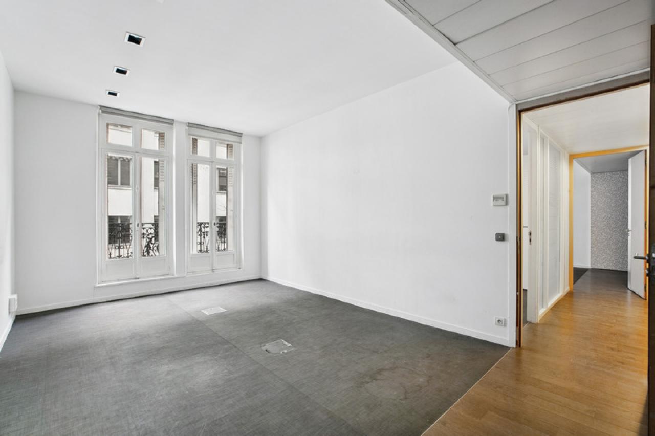 Vente bureau Paris OVBUR2532400 9