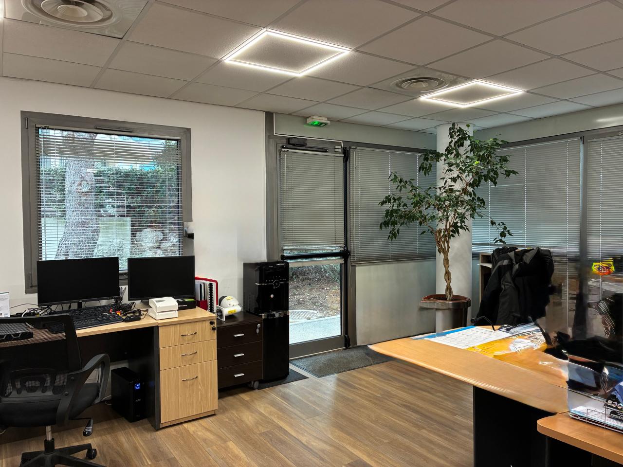 Location bureau Aix-en-Provence Bouches-du-Rhône OLBUR2537075 10