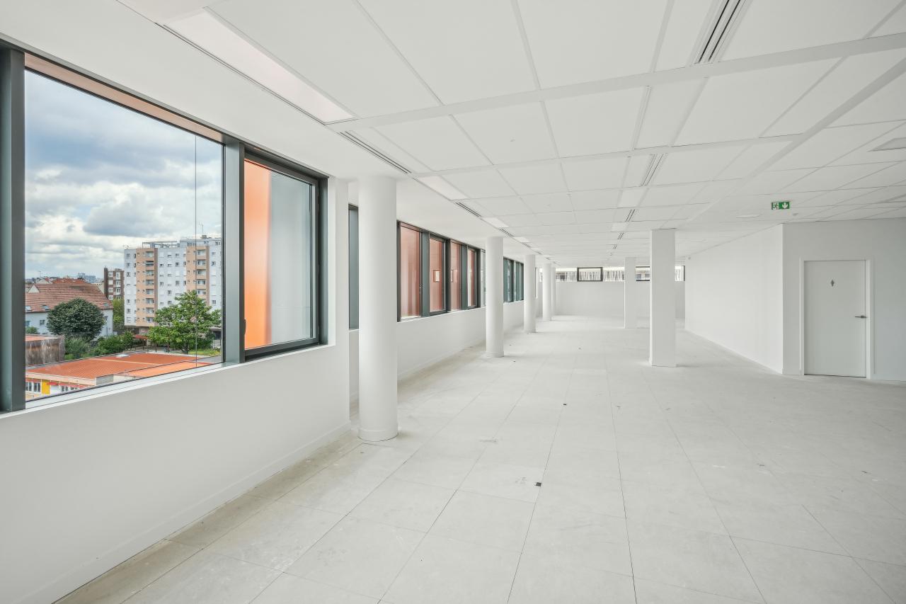 Location bureau Saint-Ouen Seine-Saint-Denis OLBUR2104933 13