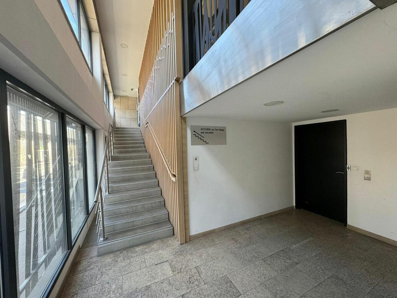 Vente bureau Marseille Bouches-du-Rhône OVBUR2425838 5