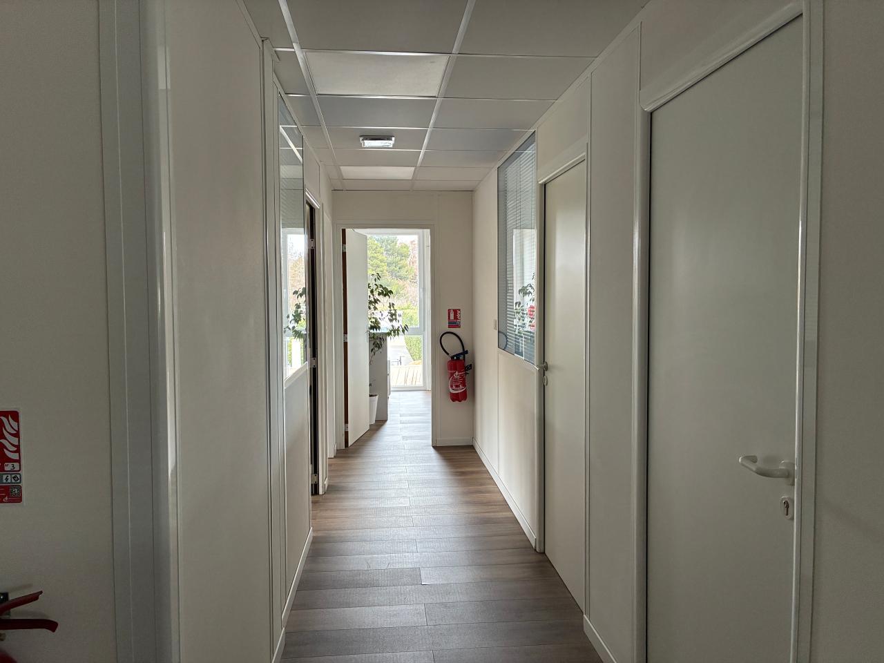 Location bureau Vitrolles Bouches-du-Rhône OLBUR2639085 21