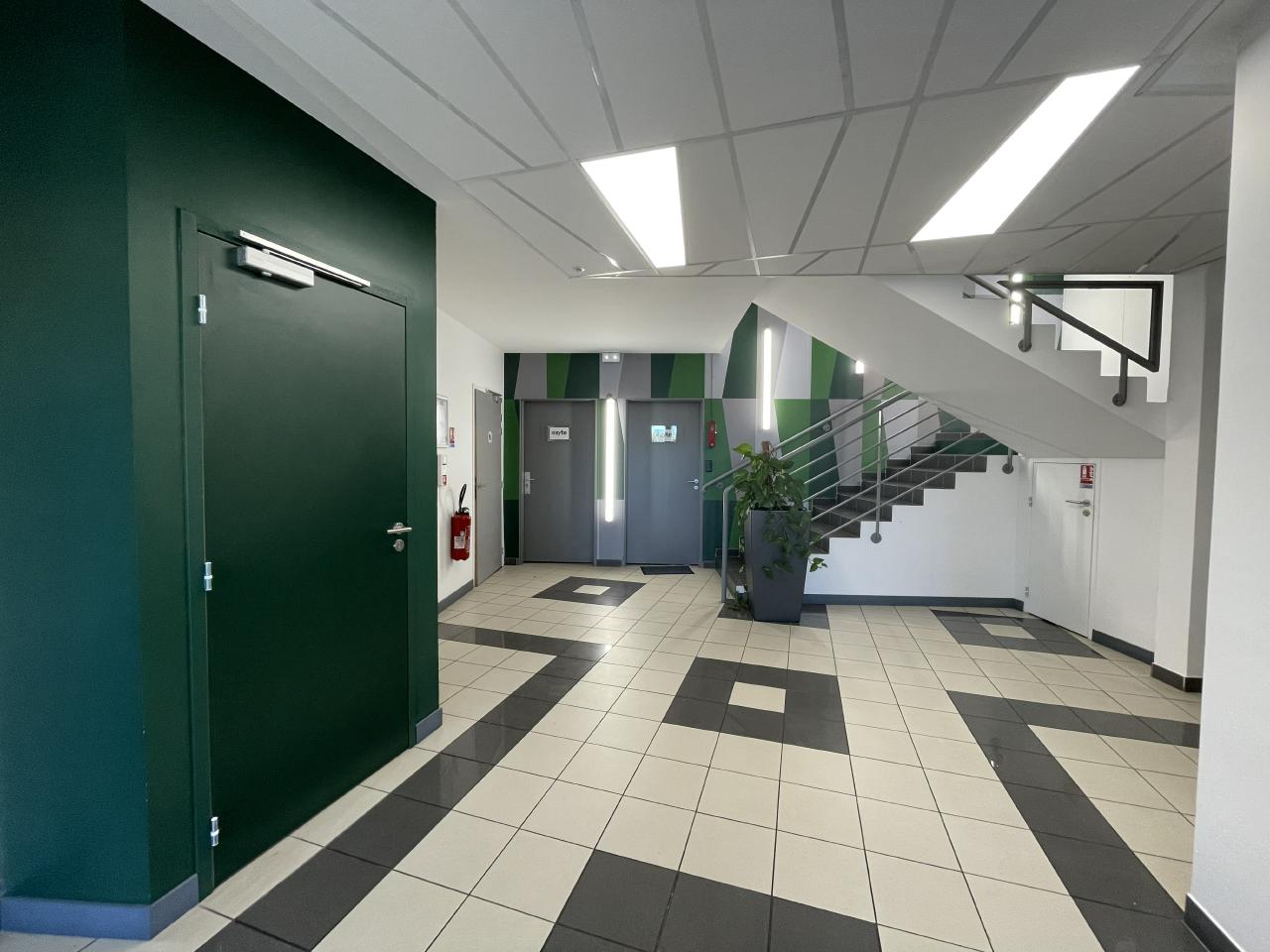 Location bureau Aix-en-Provence Bouches-du-Rhône OLBUR2428083 24