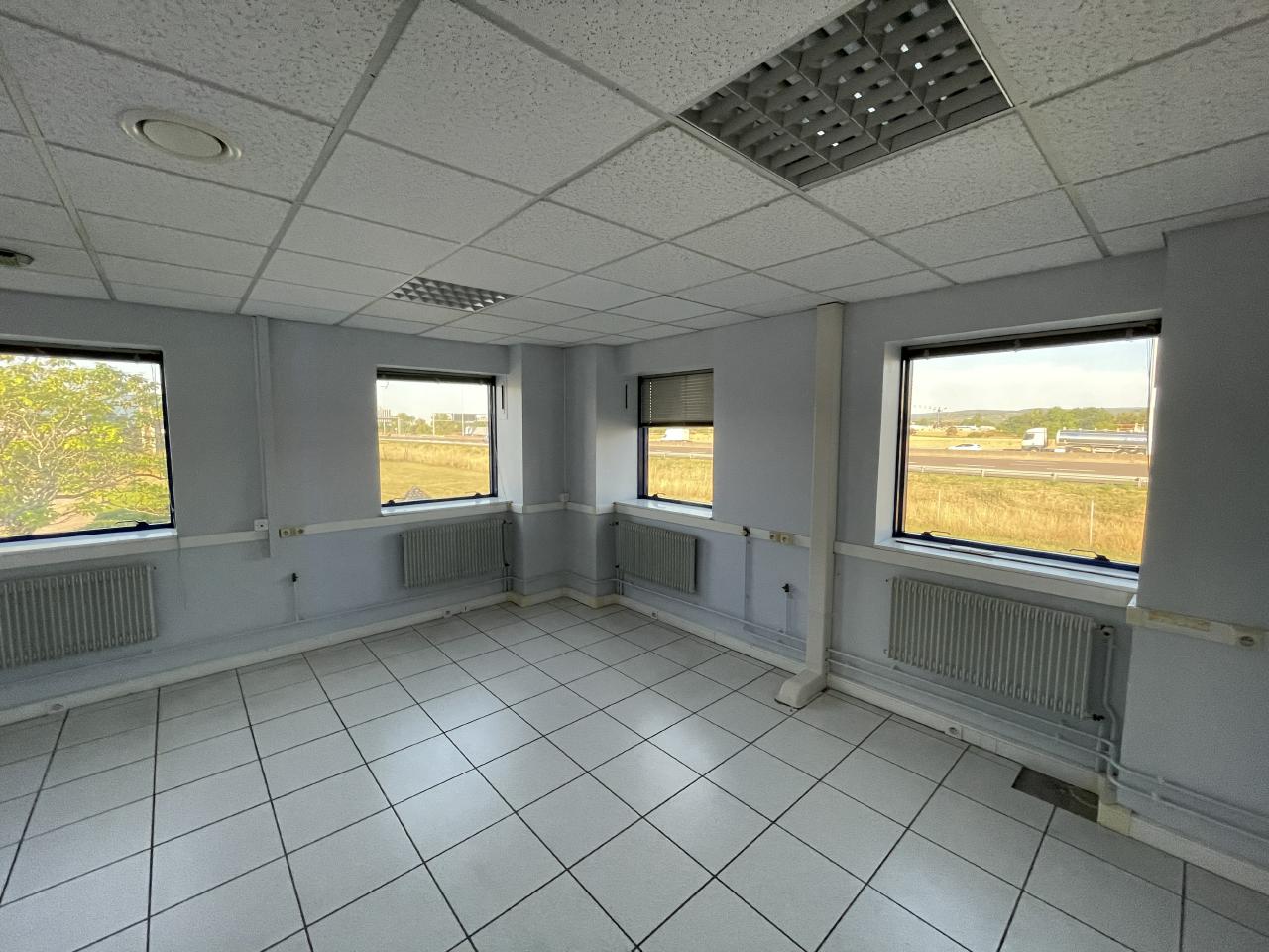 Location bureau Beaune Côte-d'Or OLBUR2422485 7