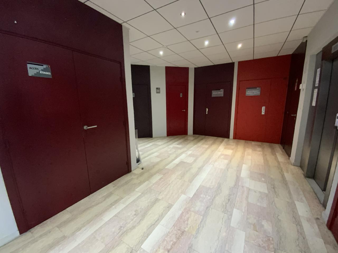 Location bureau Bron Rhône OLBUR2310030 6