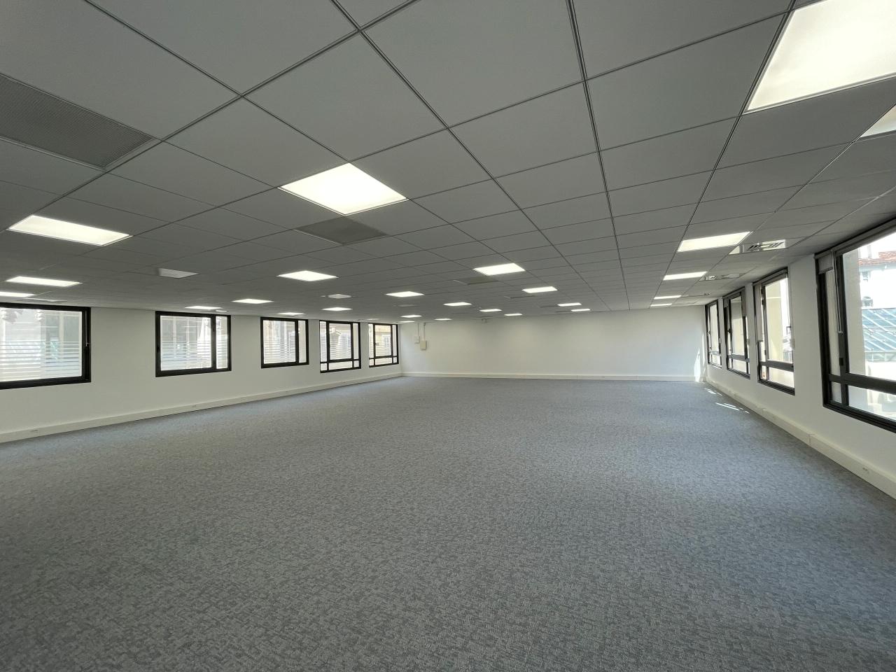 Location bureau Marseille Bouches-du-Rhône OLBUR2316991 1