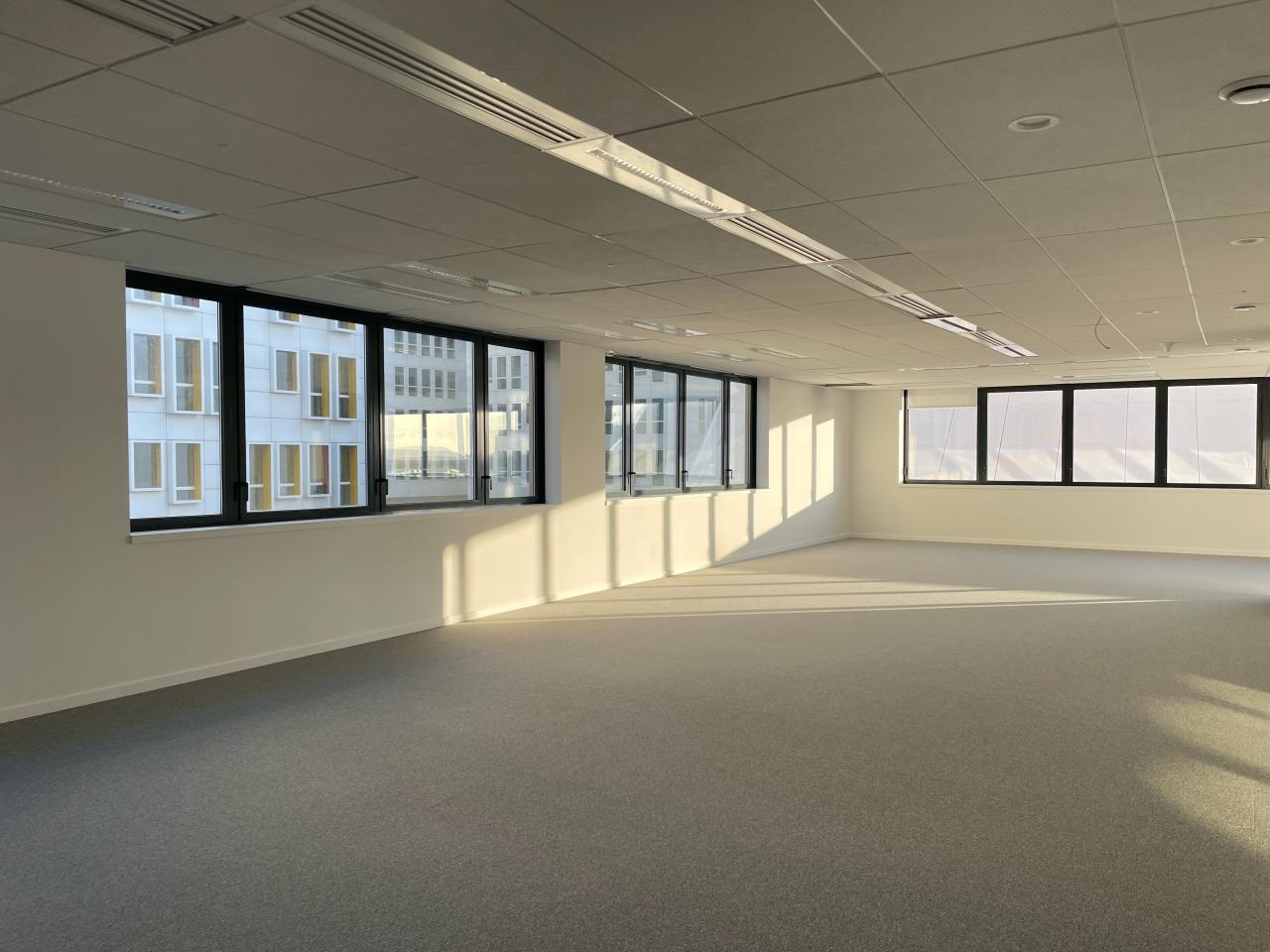 Location coworking Marseille Bouches-du-Rhône OLBUR2114750 12