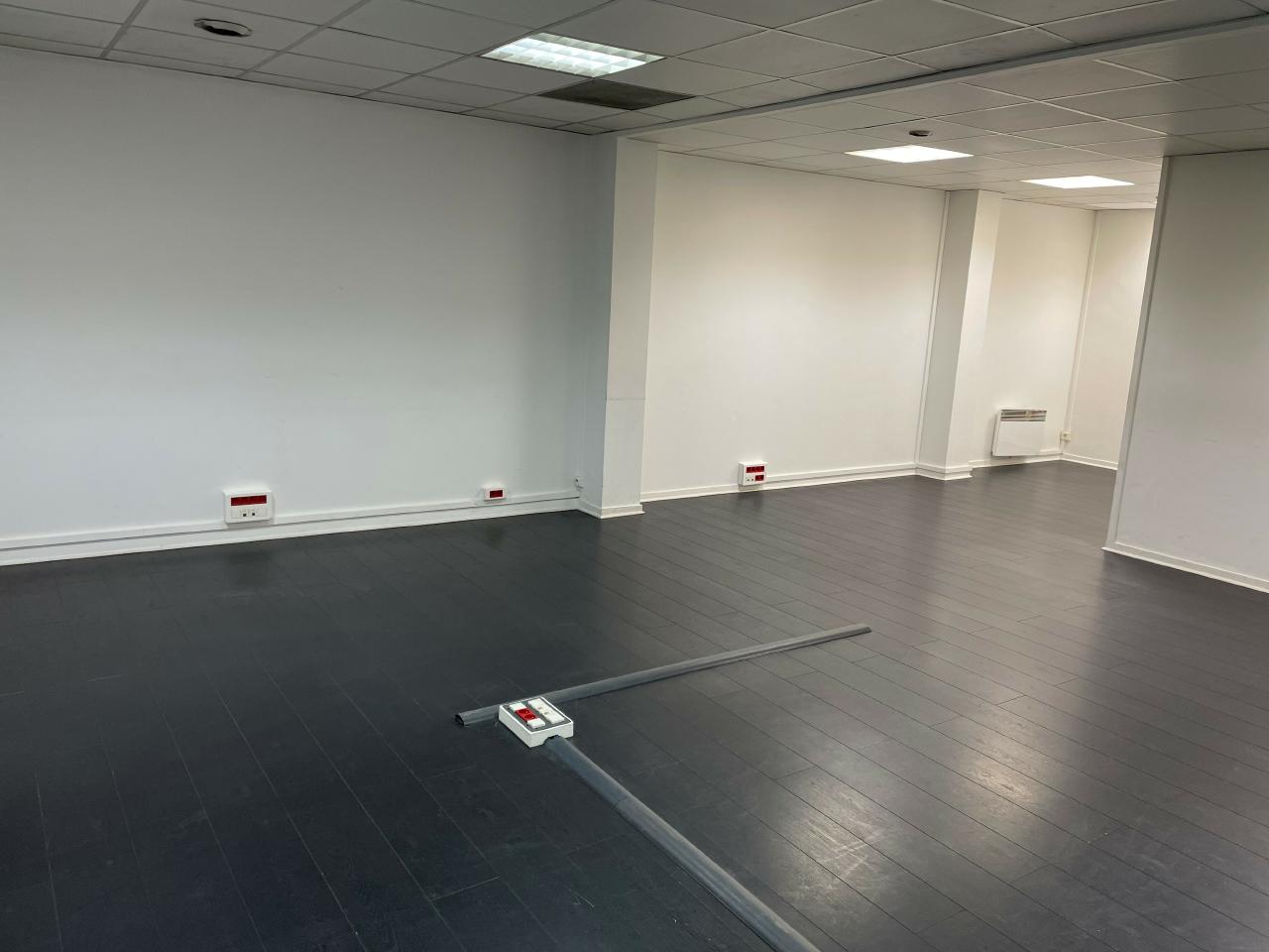 Location bureau Cachan Val-de-Marne OLBUR2104360 7