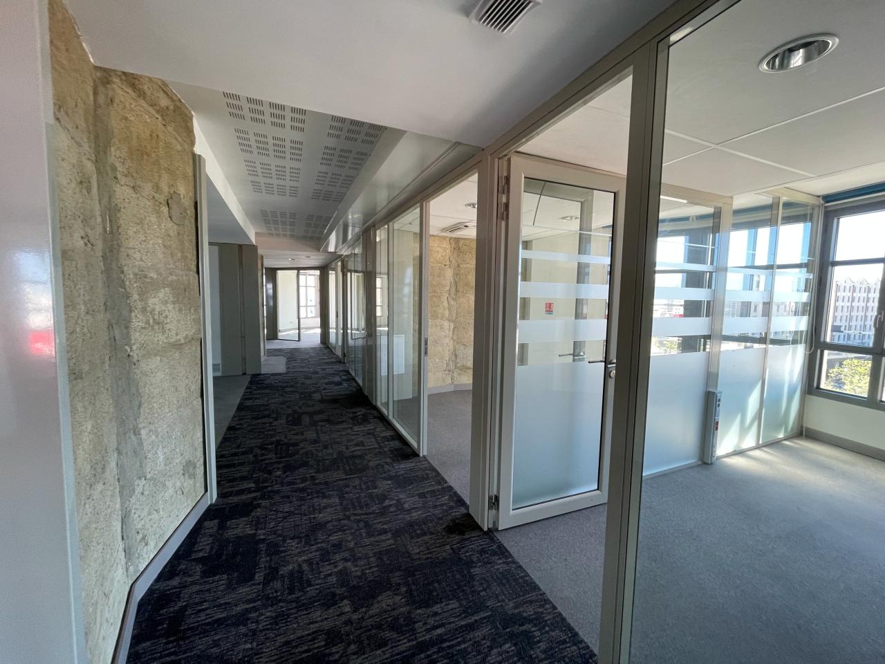 Location bureau Marseille Bouches-du-Rhône OLBUR2421030 9