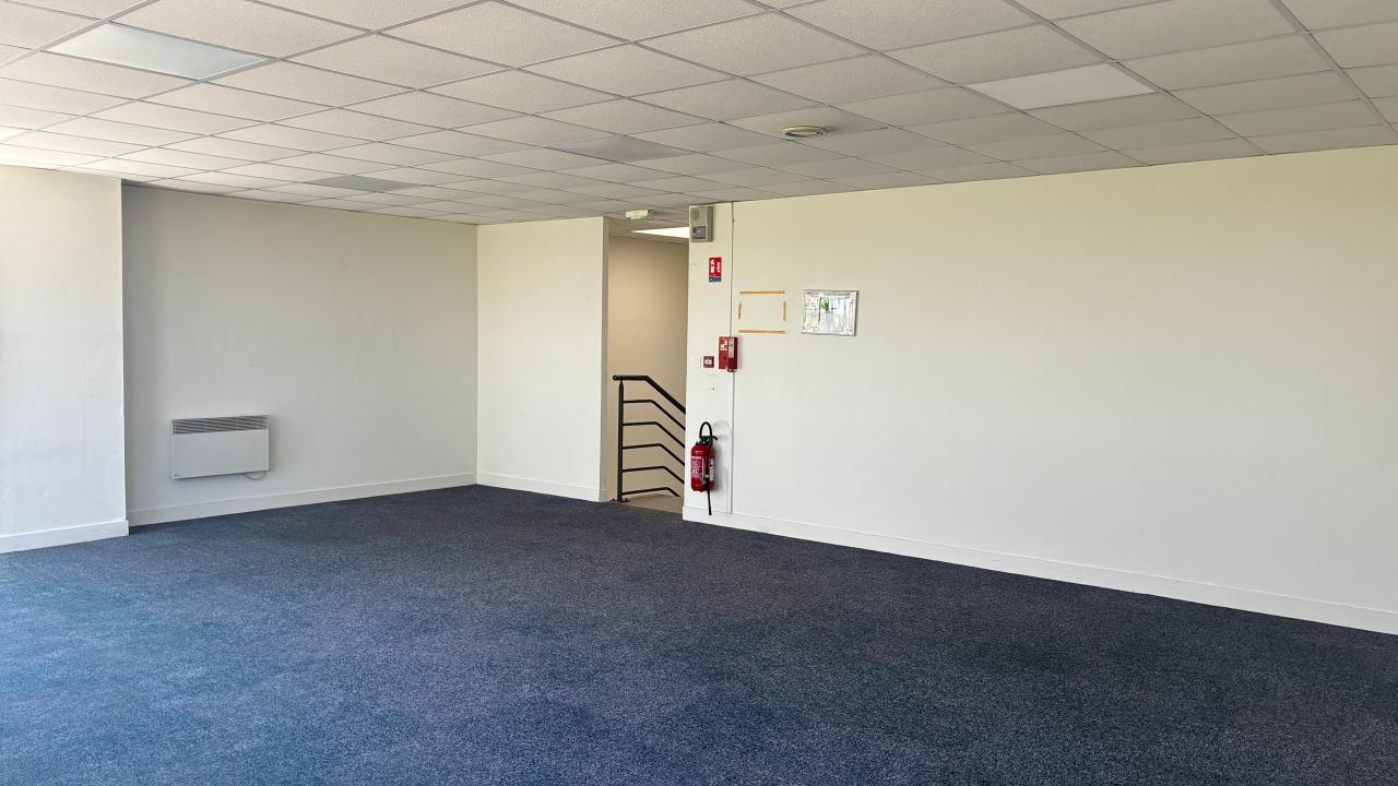 Location local d'activité Élancourt Yvelines OLACT2640677 8