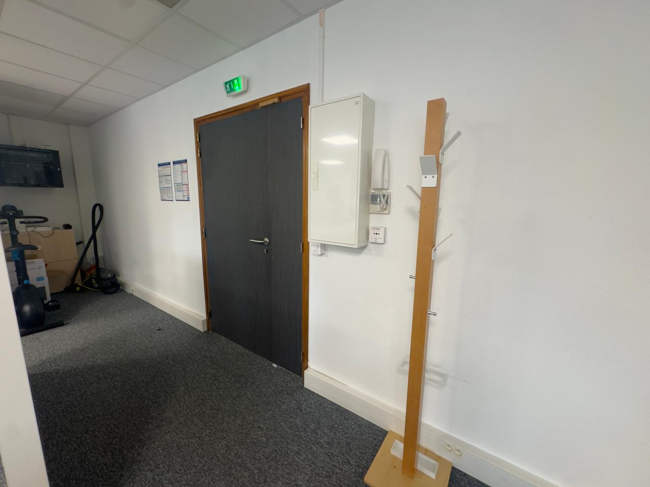 Location bureau Aix-en-Provence Bouches-du-Rhône OLBUR2115175 3