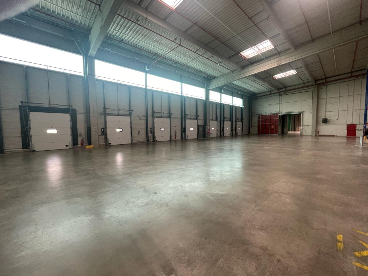 Location entrepôt classe a Chaulnes Somme OLLOG2427665 9