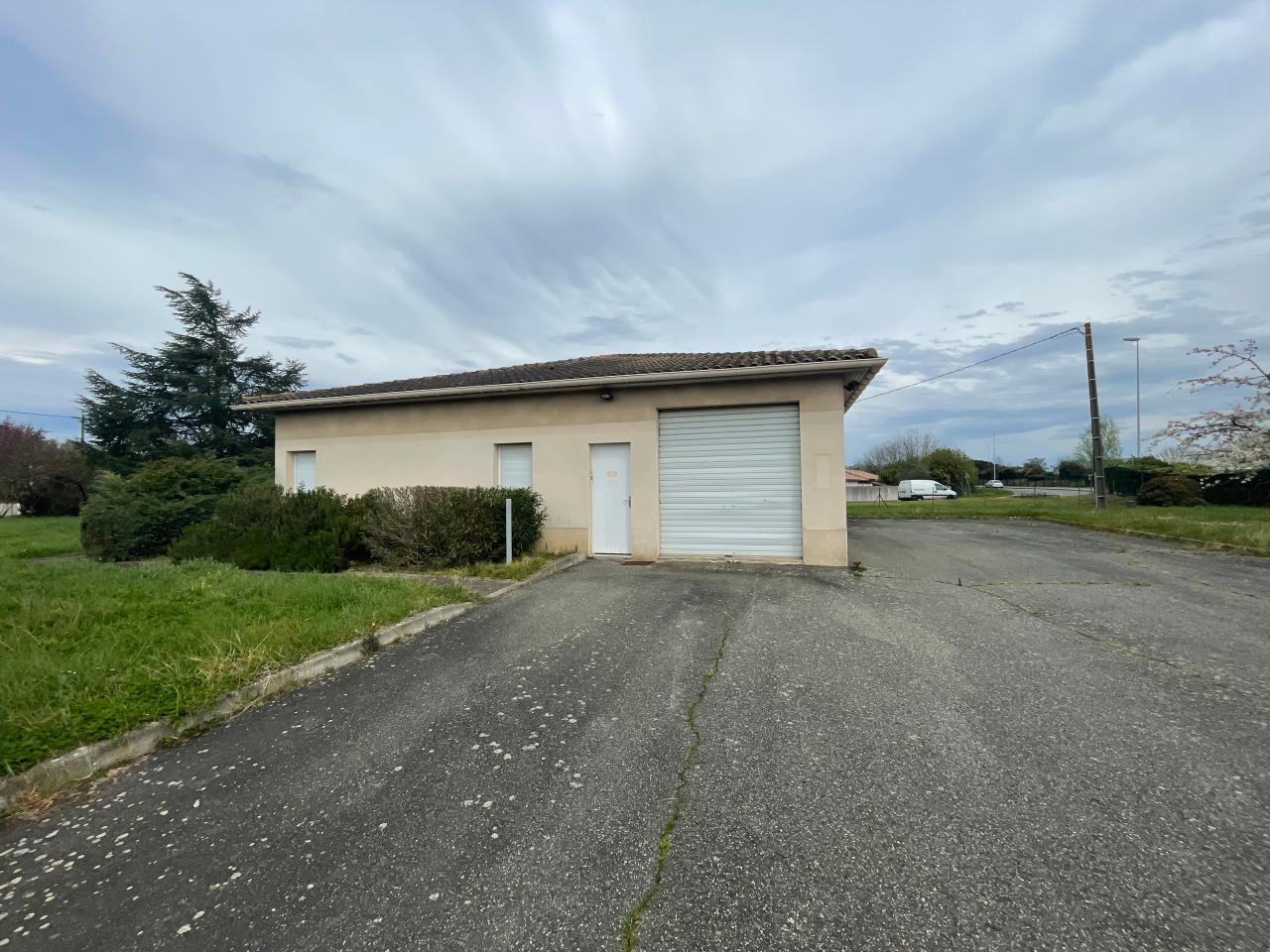 Vente bureau Aucamville Haute-Garonne OVBUR2534276 1